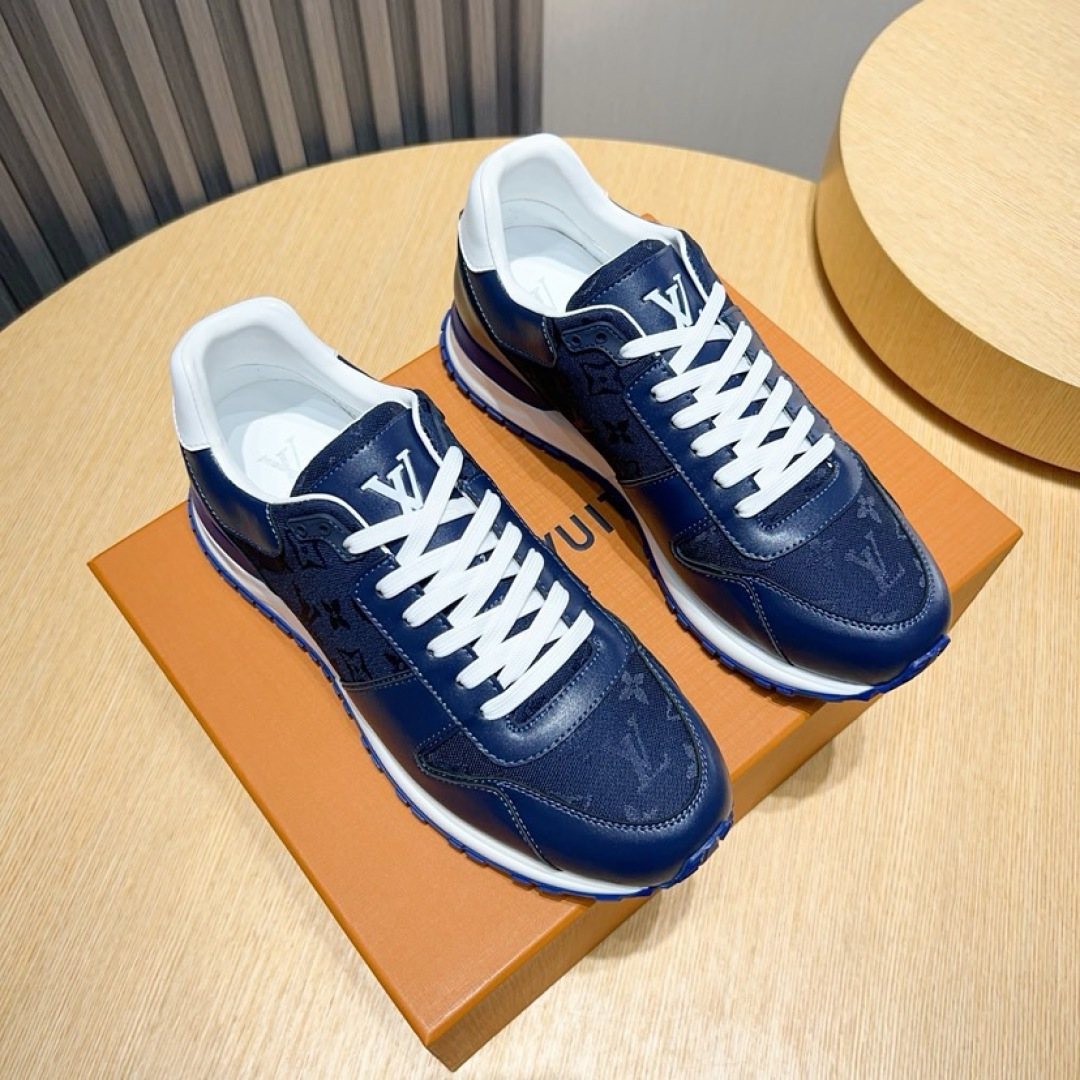 Louis Vuitton Low-Top Sneakers - Rubber Outsole